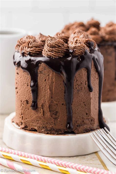 Mini Cake With Chocolate Moist & Rich Small Vegan Chocolate Cake (No