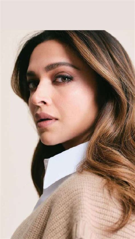 Deepika Padukone’s 3-Ingredient DIY Face Mask For Glowing Skin In Winter