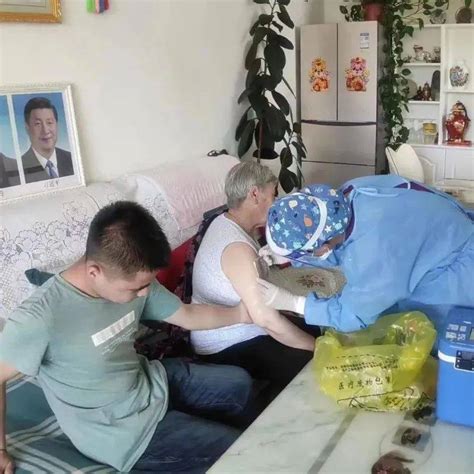 【工作动态】湟源县率先在西宁市完成60岁以上人群第一剂疫苗接种任务_老年人_组织_人员