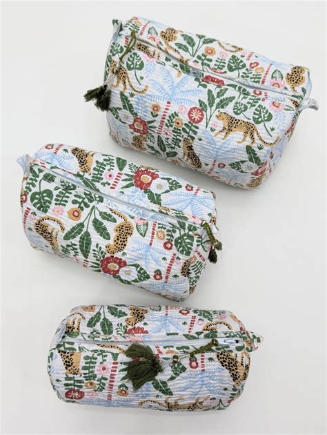 Set of 3 Pouches With A Waterproof Lining, Perfect For Cosmetics - TSP ...