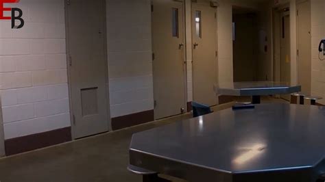 Sedgwick County Jail - How Cops Treat Prinsens?