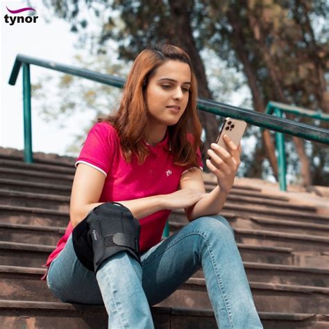 Buy Tynor J-15 Knee Wrap Hinged (Neo) Online at Medura Healthcare
