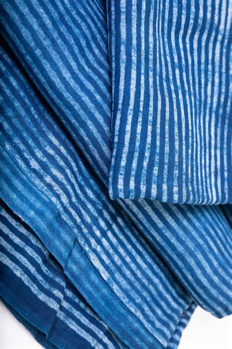 Royal Indigo Striped Gaji Silk Fabric | Rutambhara – Rutambhara