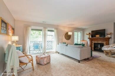 1441 Haverhill Dr Unit B, Wheaton, IL 60189 | Homes.com