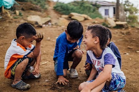 Help Someone 的图像结果