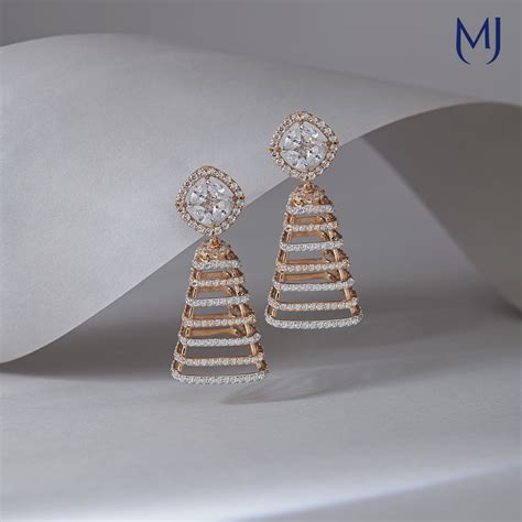 Buy Gold Earring for Girls & Women Online India - Manubhai Jewellers