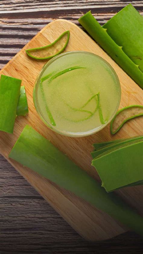 Lemon And Aloe Vera Homemade Face Mask To Get Rid Of Stubborn Tan