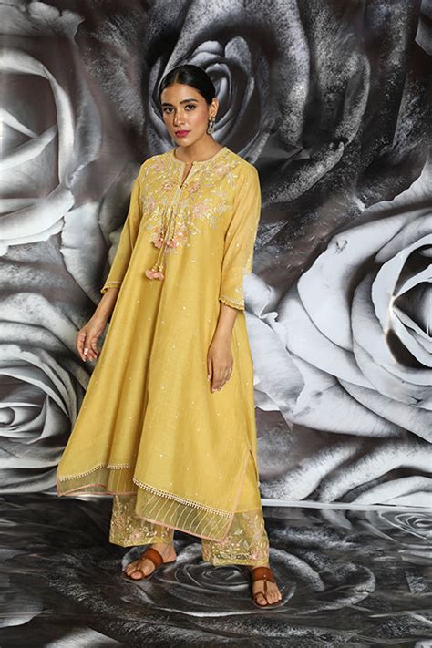 Mustard Applique Layered Kurta Set – Label Niti Bothra