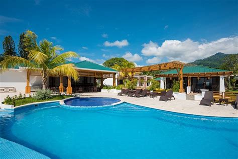 PARAISO RAINFOREST AND BEACH HOTEL (Omoa) - Inn Reviews, Photos, Rate ...