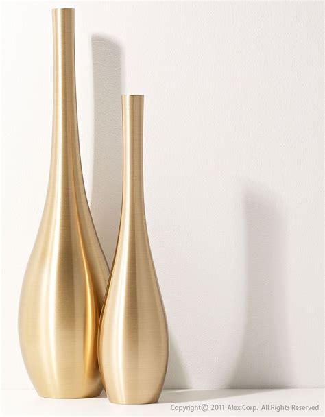 Pin by Vasaglotatana on Архитектура in 2025 | Luxury vase, Gold home ...