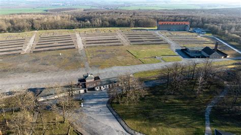 Camp de concentration de Buchenwald : 80 ans depuis la révolution des ...
