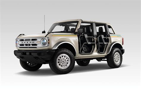 Ford Launches Hot 2025 Bronco Lease Deal For October - Autoblog