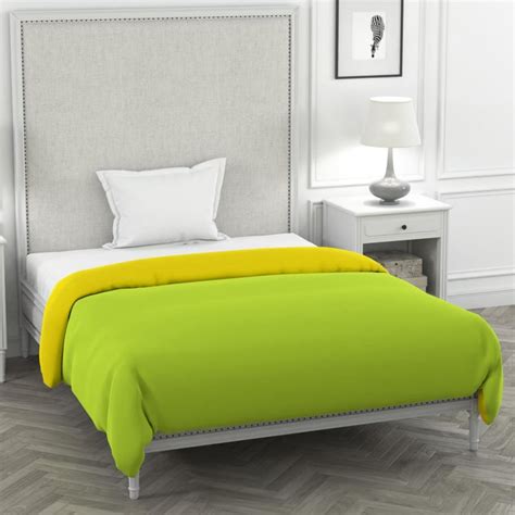 Buy STELLAR HOME Blockbuster Solid Single Bed Comforter - 1.50 x 2.20 m ...