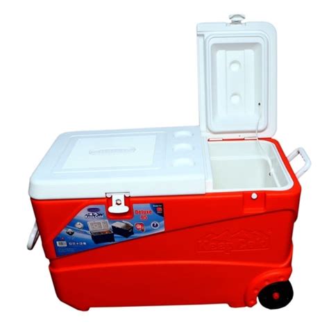 Cosmoplast UAE Plastics Ice box with wheels 95, Capacity: 102 Ltr
