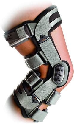 Donjoy OA Adjuster 3 (Lateral Compartment) Knee Support - Buy Donjoy OA ...