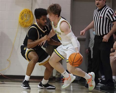 Oxford at Mountain Brook boys HS basketball - al.com
