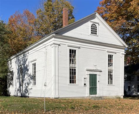 Old New Ipswich Town Hall // 1817 – Buildings of New England