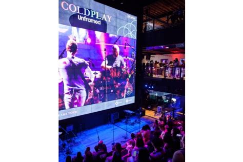 Relive the Moment – Coldplay’s ‘A Head Full of Dreams Tour’ Live in VR ...