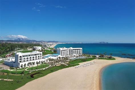 THE ST. REGIS LA BAHIA BLANCA RESORT, TAMUDA BAY (Restinga Smir ...