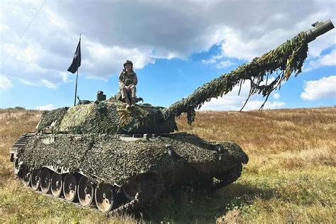 Germany Delivers Additional Leopard 1A5 Main Battle Tanks to Ukraine