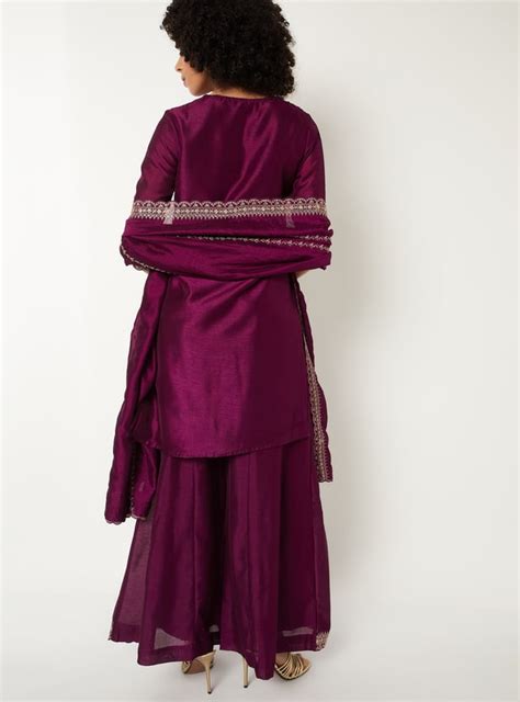 Buy Women Embroidered Straight Kurta Set Online at just Rs. 2599.0 ...