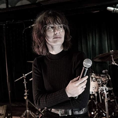 Shure BLX288/SM58 Dual Channel Wireless Microphone System with (2) SM58 ...