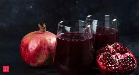 5 benefits of drinking pomegranate juice every morning for a month ...