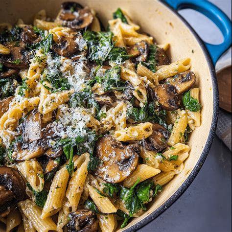 Why Spinach Mushroom Pasta Is a Must-Try Meal – Paradise Dishes