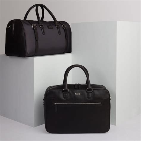 Rober Holdall