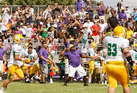 Mark Kodiak Ukena: IHSA Varsity Football: Waukegan at North Chicago