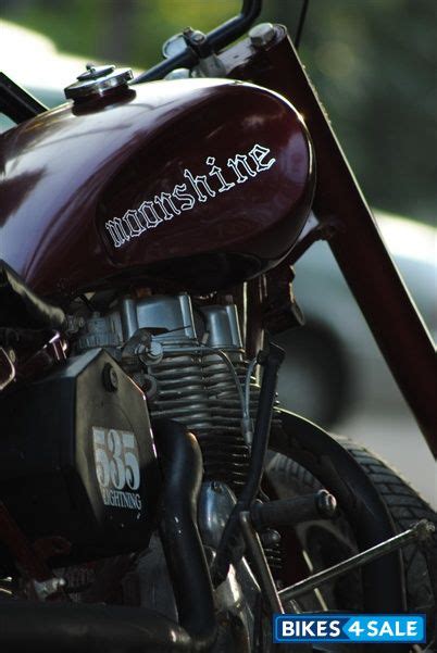 Used 1997 model Modified Bike for sale in New Delhi. ID 39589. Maroon ...