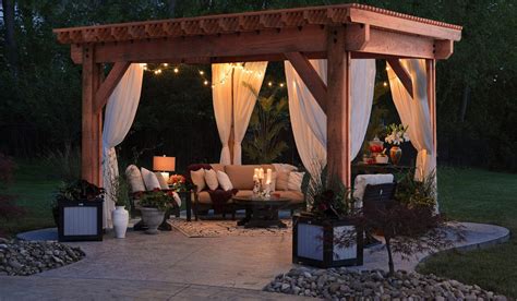 Backyard Store 的图像结果