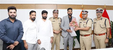 Hyderabad: Indian Speedster Mohammed Siraj Takes Charge As DSP At ...