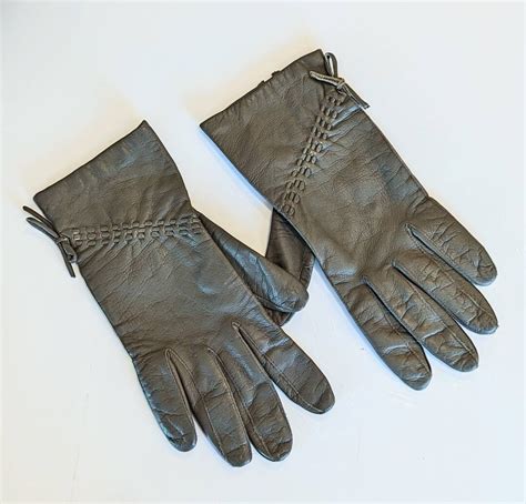 VINTAGE OLIVE LAMBSKIN Green Leather Hand Stitched Silk Lined Ladies ...