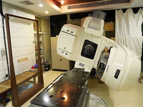 Total Skin Electron Beam Therapy (TSEBT) For Skin Cancers: How It Works ...