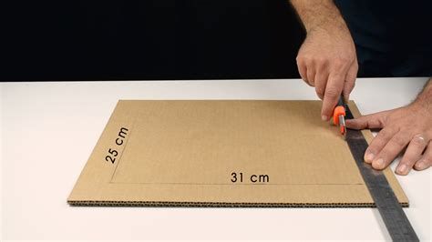 Lock Making Cardboard 的图像结果