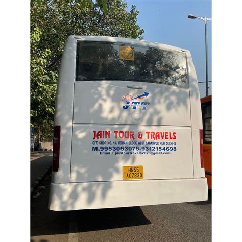 45 Seater Deluxe Bus Service in Delhi NCR - Jain Travels Line