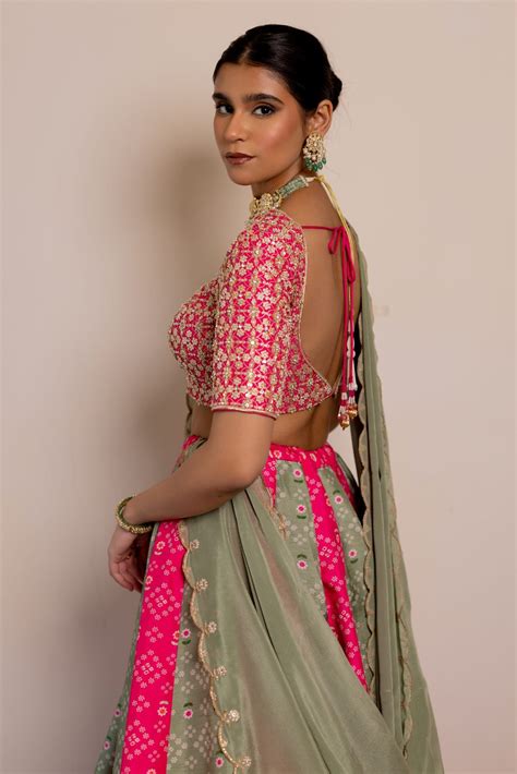 Akshara Sage Green & Magenta Embroidered Lehenga Set – Mansi Gajjar