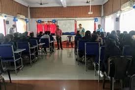 Indian Institute of Social Welfare and Business Management (IISWBM ...