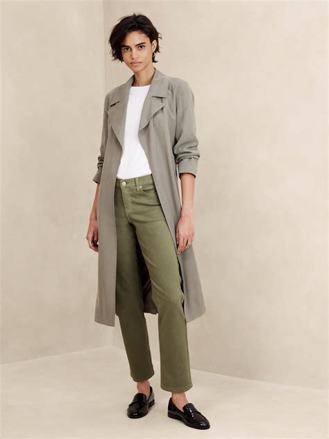 Mid Rise Petite Jeans | Gap