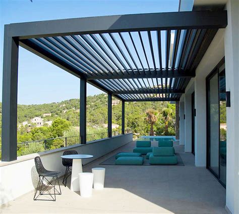 Louvered Pergola in India | Louvered Roofs Manufacturers | Applications ...