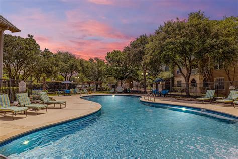 Mission Ranch Apartments