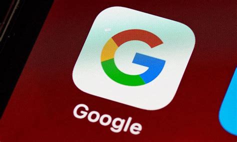 Google introduces ChatGPT competitor 'Bard'