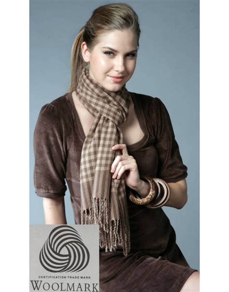 Shop Premium Purewool Muffler Handloom Fine Checks at Woollen Wear