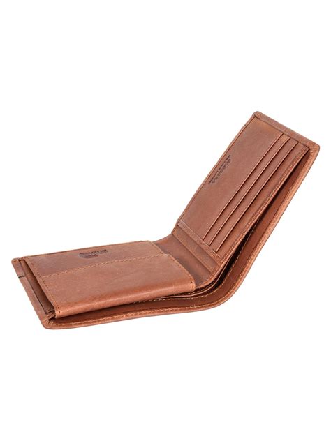 Buy Sassora Premium Leather Rfid Blocking Bifold Wallet For Men (Medium ...