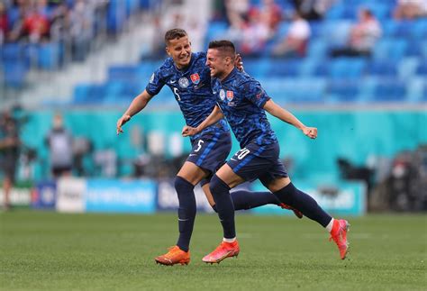 Eurocopa 2020 | Polonia-Eslovaquia: Skriniar da la sorpresa con ayuda ...