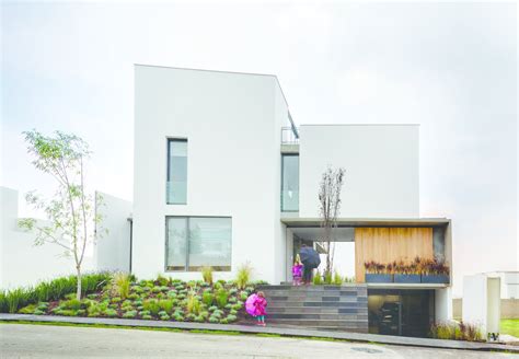 An Open, Light-Filled House in Mexico City - Dwell
