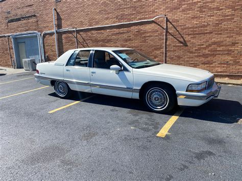 1992 Buick Roadmaster | Raleigh Classic Car Auctions