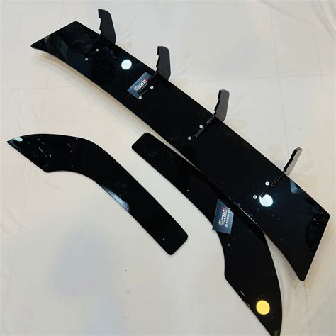4-Fin Rear Bumper Diffuser for Virtus And Slavia | Universal ...