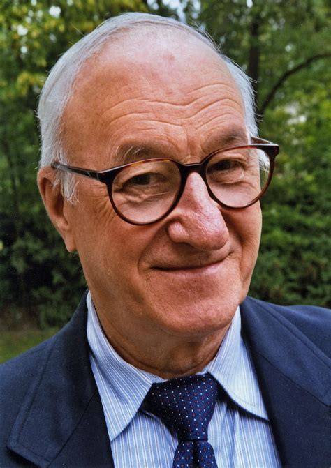 Psychology Professor Albert Bandura dead at 95 | Stanford Report